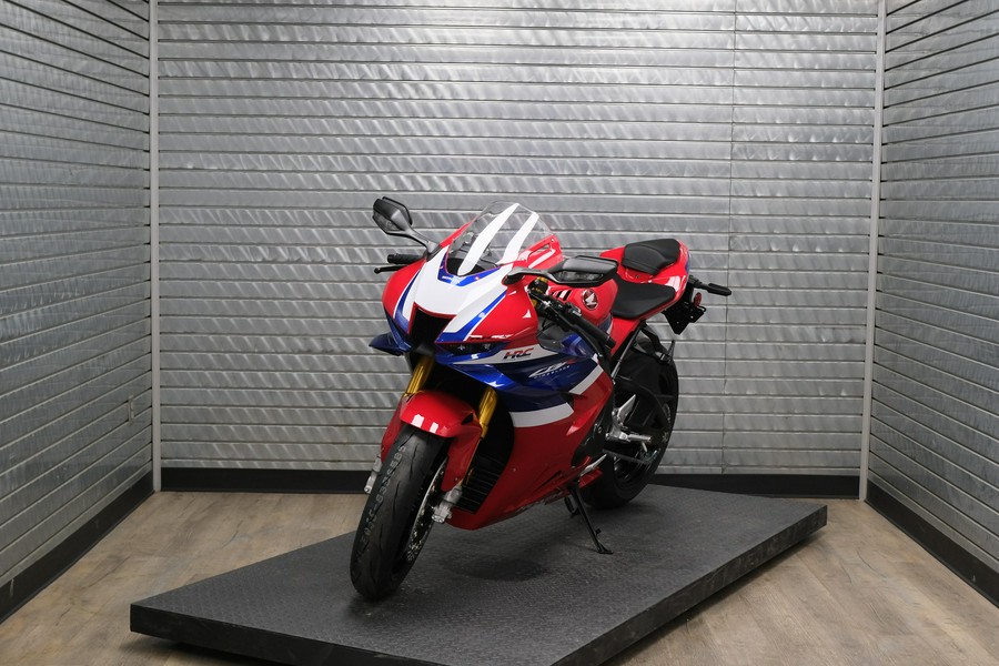 2026 HONDA CBR1000RRR FIREBLADE SP