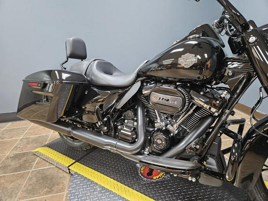 2024 Harley-Davidson® FLHRXS - Road King® Special