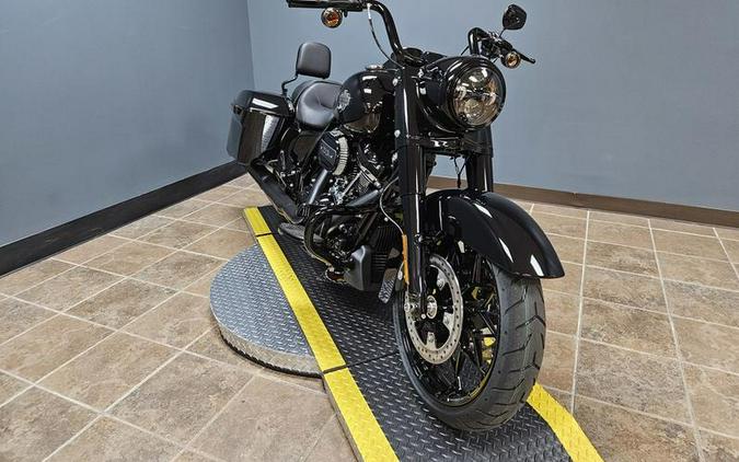 2024 Harley-Davidson® FLHRXS - Road King® Special