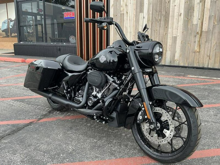 2025 Harley-Davidson® FLHRXS Road King™ Special