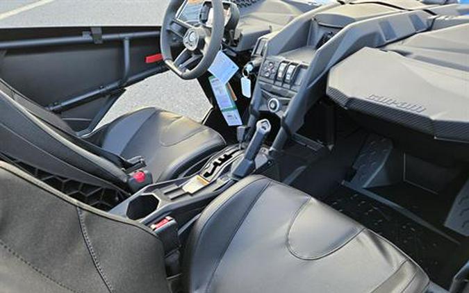 2026 Can-Am Maverick X3 RS TURBO RR