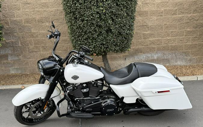 FLHRXS 2024 Road King™ Special