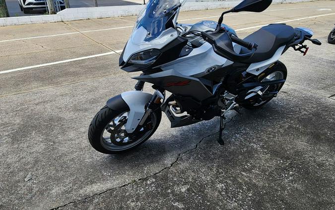 2023 BMW F 900 XR Light White
