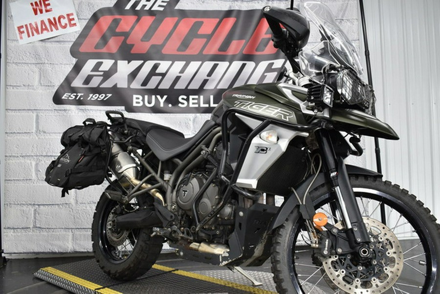 2018 Triumph Tiger 800 XCX Matt Khaki Green
