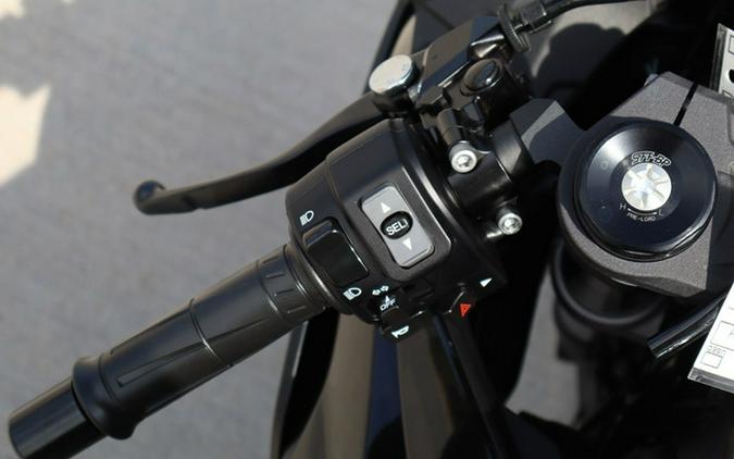 2027 Kawasaki Ninja ZX-6R ABS