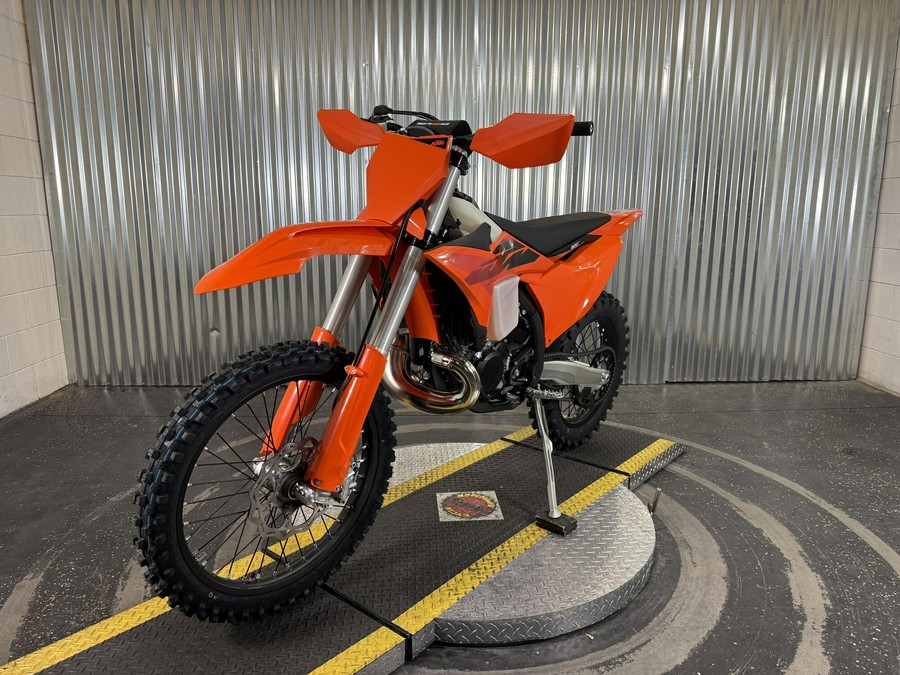 2027 KTM 300 XC