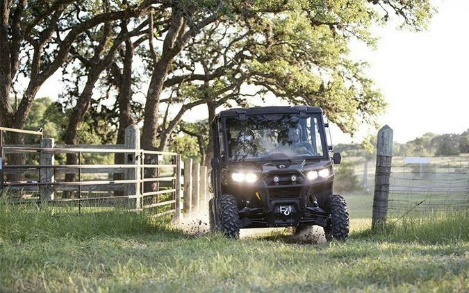 2020 Can-Am Defender MAX XT HD10