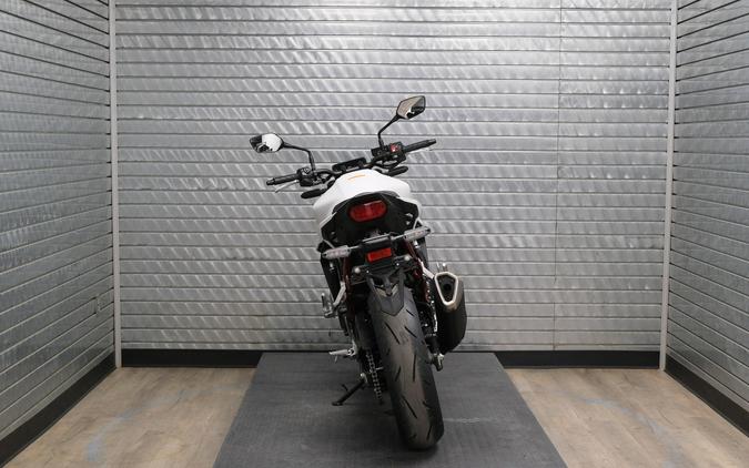 2025 HONDA CB750 HORNET