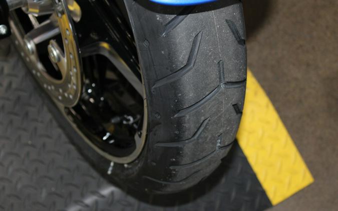 Harley-Davidson® Road Glide™ 2026 Aurora Blue Denim Black Trim
