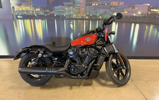 RH975 2025 Nightster