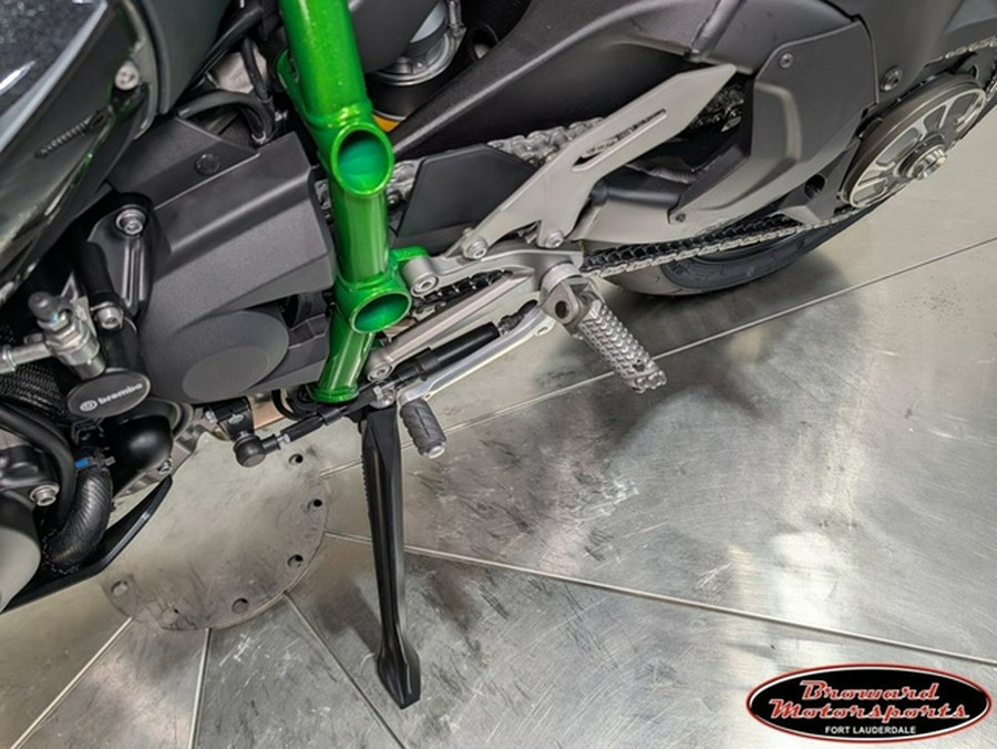 2026 Kawasaki Ninja H2 Carbon ABS