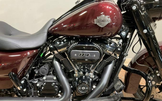 2022 Harley-Davidson Road King Special Midnight Crimson FLHRXS