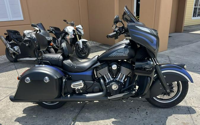 2016 Indian Motorcycle® Chieftain Dark Horse® Thunder Black Smoke