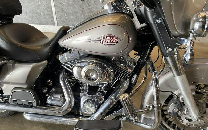 2009 Harley-Davidson® FLHTC - Electra Glide® Classic