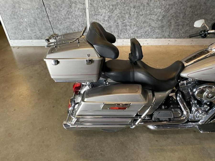 2009 Harley-Davidson® FLHTC - Electra Glide® Classic