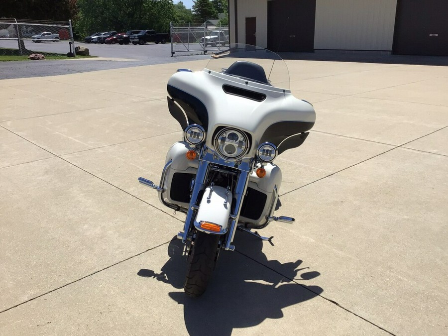 2014 FLHTCU Electra Glide® Ultra Classic®