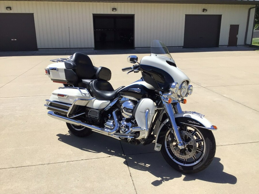 2014 FLHTCU Electra Glide® Ultra Classic®