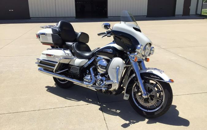 2014 FLHTCU Electra Glide® Ultra Classic®