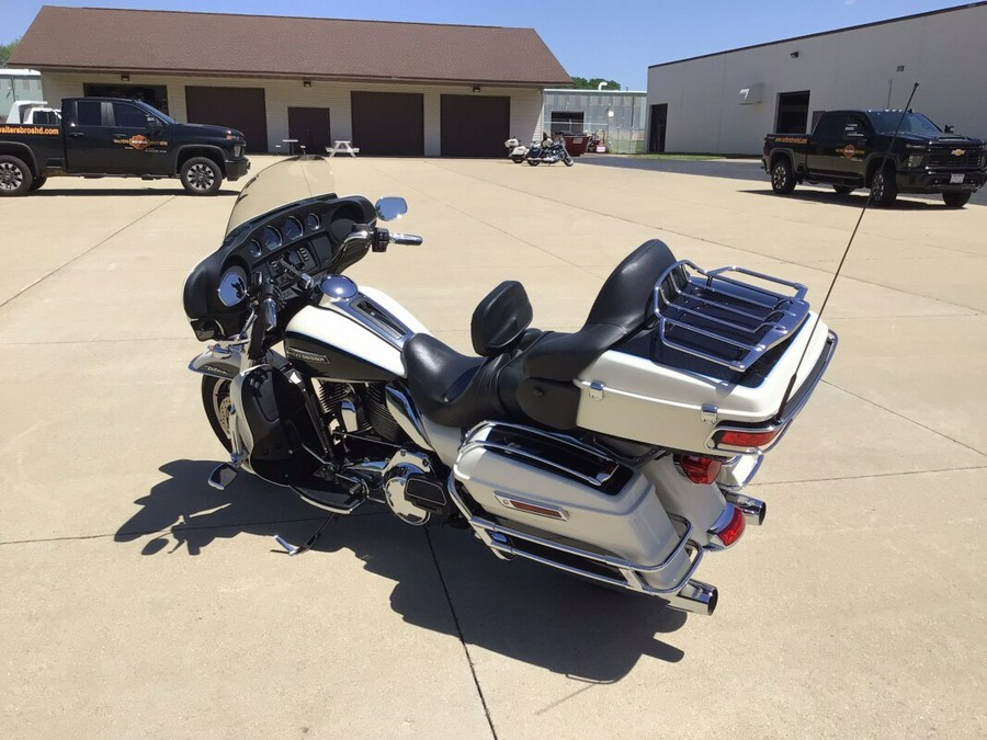 2014 FLHTCU Electra Glide® Ultra Classic®