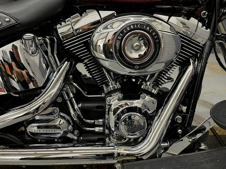 2015 Harley-Davidson® FLSTC - Heritage Softail® Classic