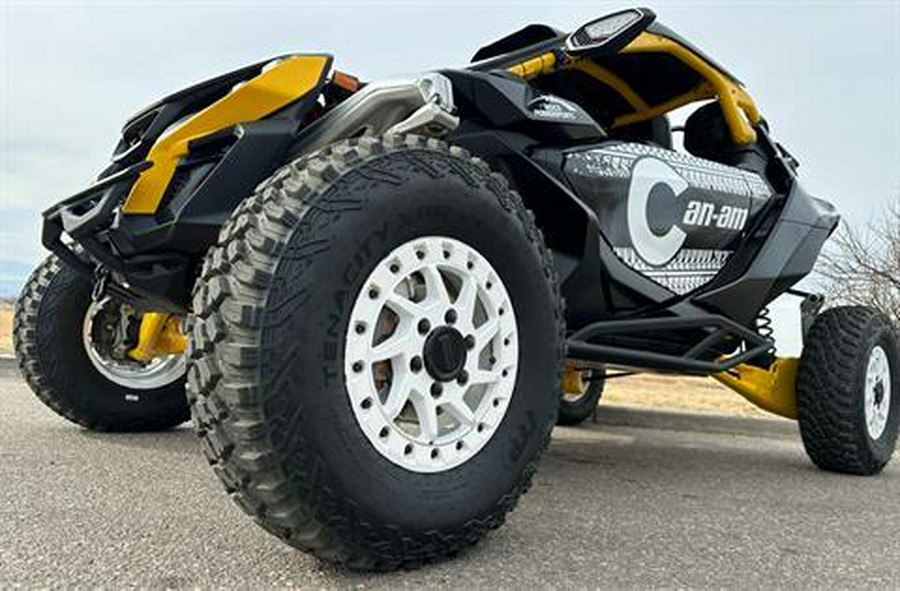 2024 Can-Am Maverick R X RS with Smart-Shox