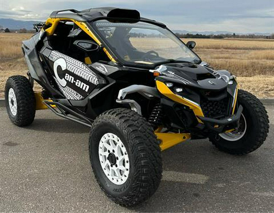 2024 Can-Am Maverick R X RS with Smart-Shox