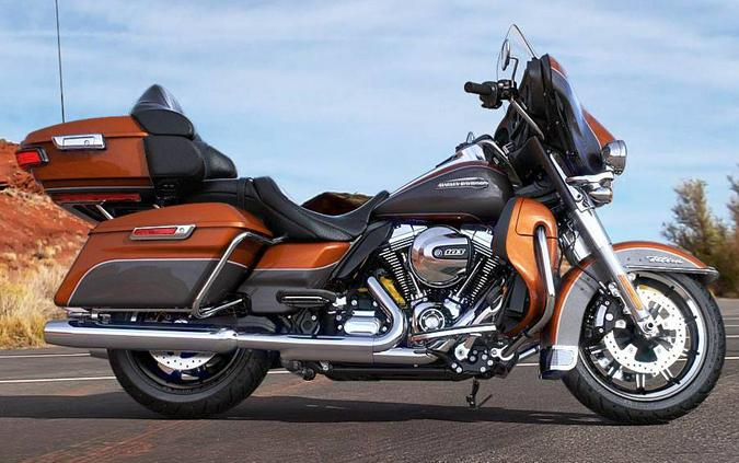 2016 Harley-Davidson® FLHTCU Electra Glide Ultra Classic