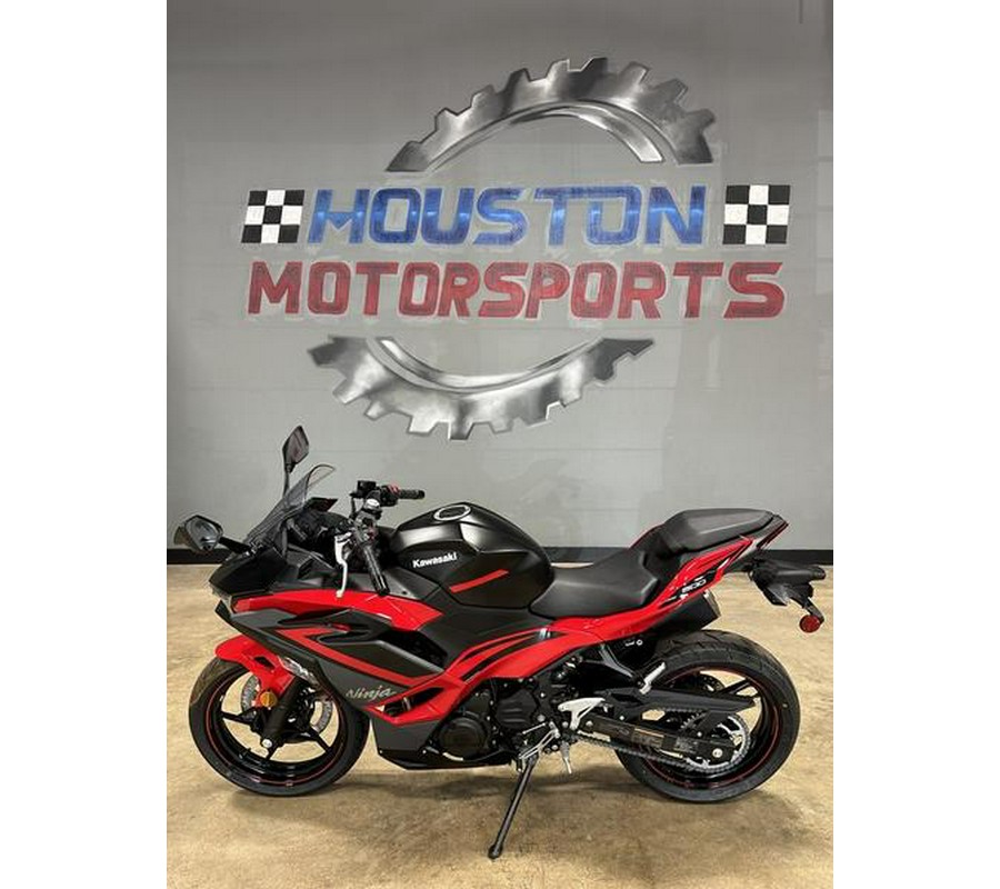 2024 Kawasaki Ninja® 500 ABS Passion Red/Metallic Flat Spark Black