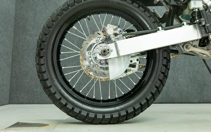 2021 SUZUKI DRZ400S