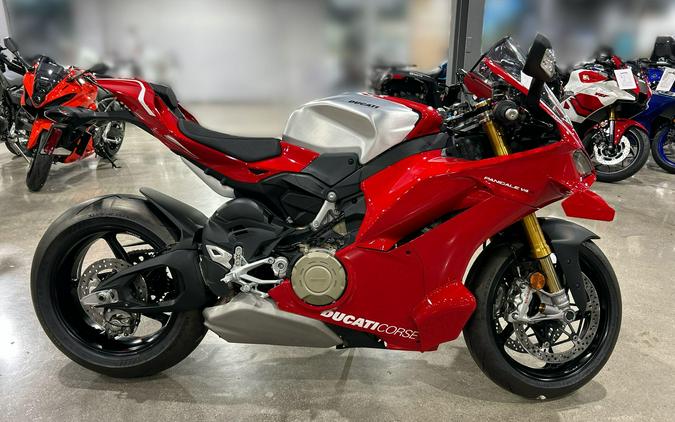 2026 Ducati PANIGALE V4 R