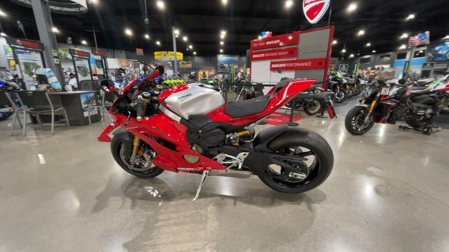 2026 Ducati PANIGALE V4 R