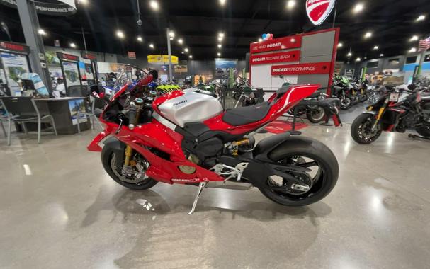 2026 Ducati PANIGALE V4 R