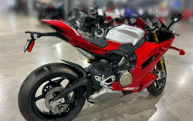 2026 Ducati PANIGALE V4 R