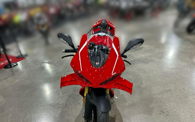 2026 Ducati PANIGALE V4 R