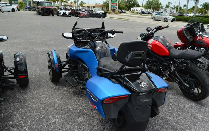 2018 Can-Am® Spyder® F3-T