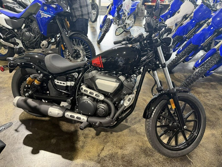 2025 Yamaha Bolt R-Spec