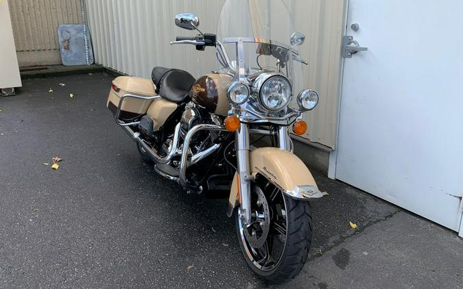 2014 Harley-Davidson® FLHR - Road King®