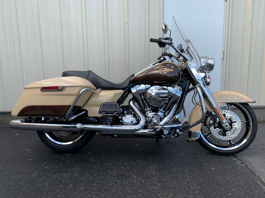 2014 Harley-Davidson® FLHR - Road King®
