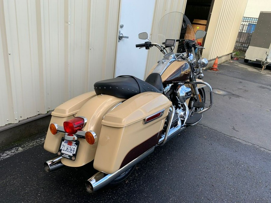 2014 Harley-Davidson® FLHR - Road King®