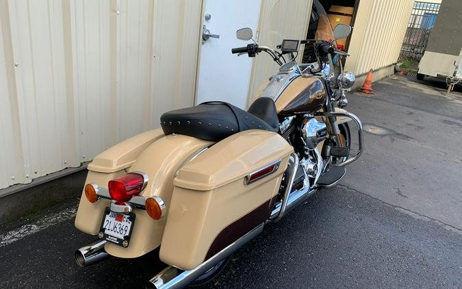 2014 Harley-Davidson® FLHR - Road King®