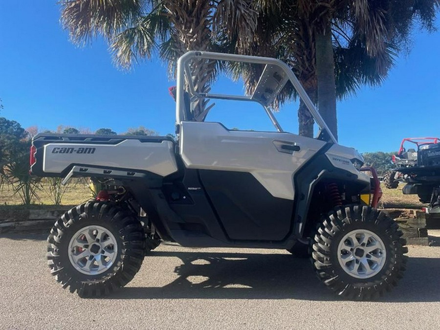 2024 Can-Am Defender X Mr With Half-Doors HD10