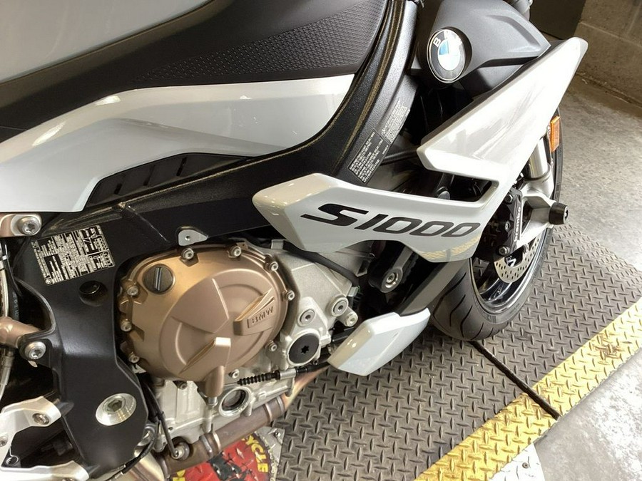 2022 BMW S 1000 R Hockenheim Silver Metallic