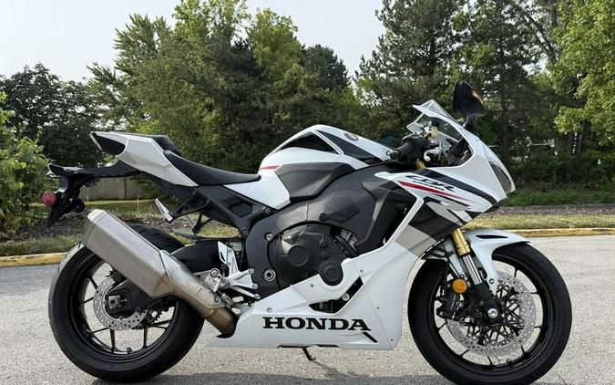 2025 Honda® CBR1000RR