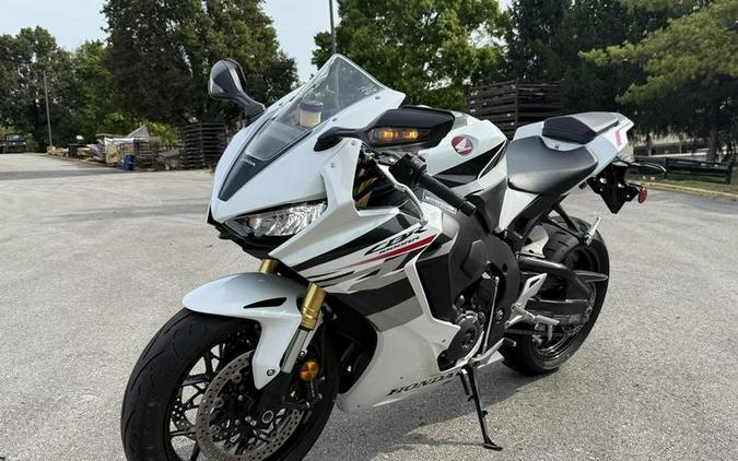 2025 Honda® CBR1000RR