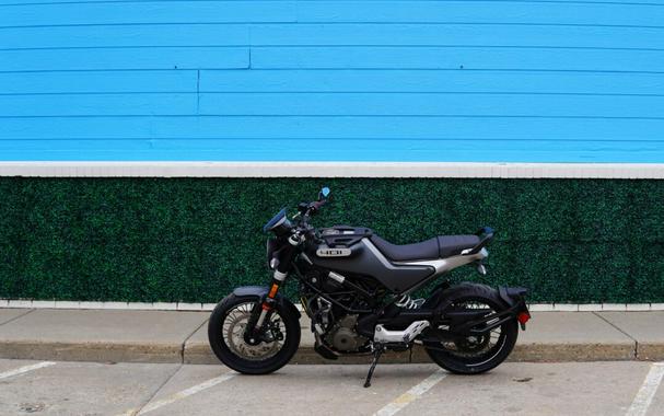 2020 Husqvarna svartpilin 401