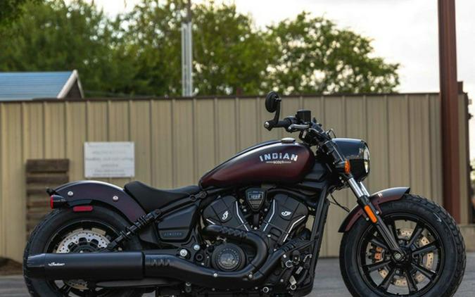 2026 Indian Scout Bobber Limited +Tech Maroon Metallic Smoke