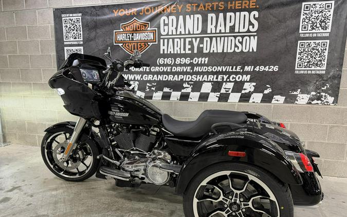 2026 Harley-Davidson® FLTRT - Road Glide® 3