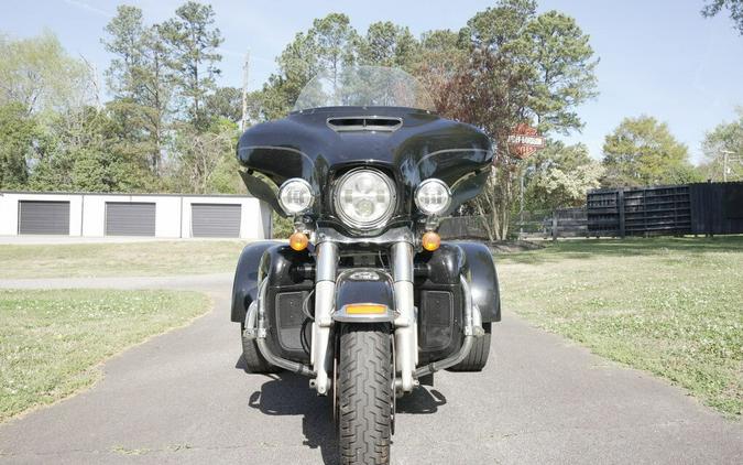 FLHTCUTG 2015 Tri Glide Ultra
