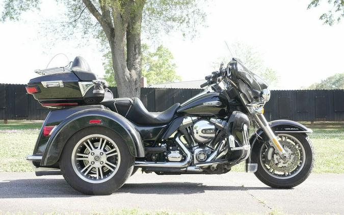 FLHTCUTG 2015 Tri Glide Ultra