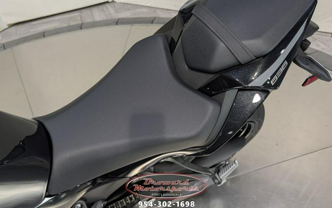 2026 Kawasaki Ninja ZX-6R ABS